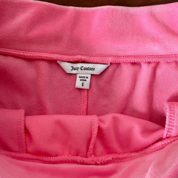 Authentic Juicy Couture Pink Rhinestones Shorts - Picture 3 of 3